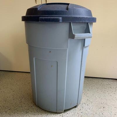 Lot 270 - Two Large Rubbermaid Trash Cans