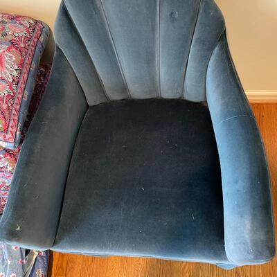 Lot 271 - Vintage Chair w/ Cover & Matching Bed Covers 