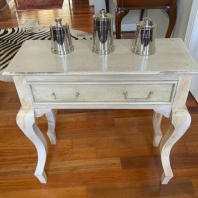 Small Queen Anne Style Entry Way Table 