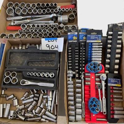 904-Large Selection of Socket Wrench Sets