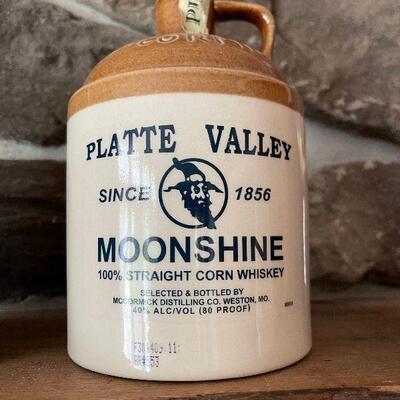 Lot 35 - Antique Home Decor