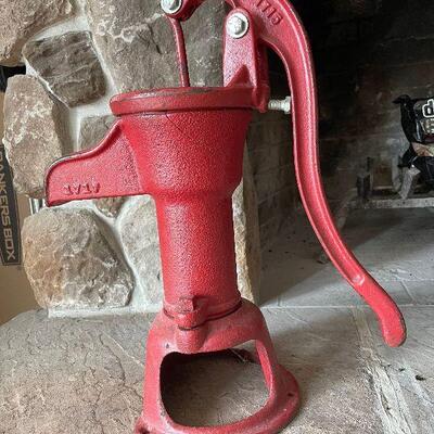 Lot 36 - Vintage Goulds Water Pump