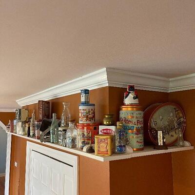 Lot 41 - Vintage Cans, Bottles and Other Items
