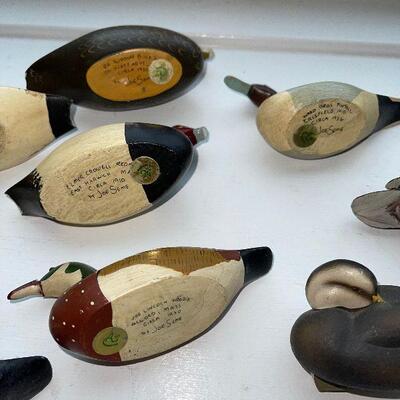 Lot 54 - Miniature Duck Figurines