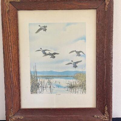 Lot 69 - Home Decor