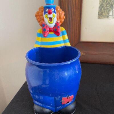 Lot 69 - Home Decor
