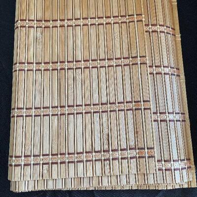 Lot 69 - Home Decor