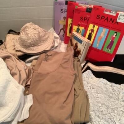 U - 1206 Ladies Clothing Lot- Spanx & Bras  ( most have tags, all undergarments new ) 