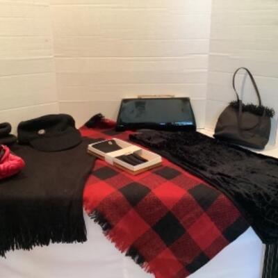 U - 1107 Ladies Clothing Lot - Hand Bags, Gloves, Hats