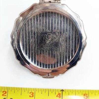 SILVER TONED VINTAGE METAL COMPACT 