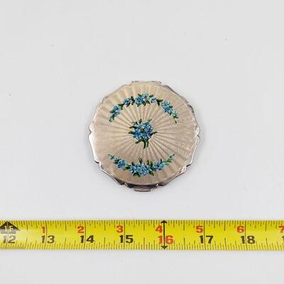 SILVER TONED VINTAGE METAL COMPACT 
