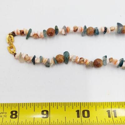 MULT-COLORED STONE NECKLACE GOLD TONED CLASP