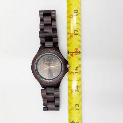 ALLEN LYLE WOOD WATCH - NEW BATTERY