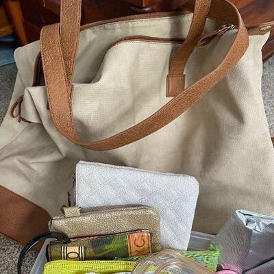 Lot 106 - Bags and Wallets