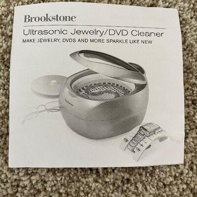 Lot 108 - Luminess AirBrush System and Brookstone Ultrasonic Jewelry Cleaner
