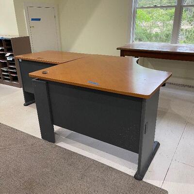 Lot 113 - Corner Desk   