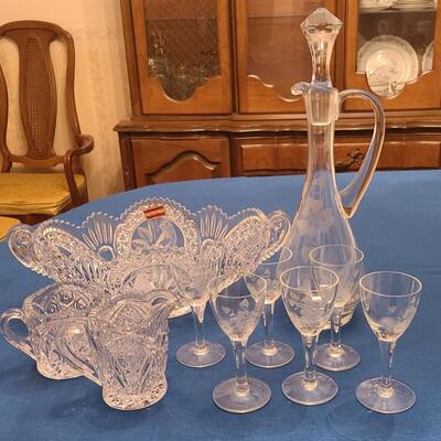 Lot 143: Bleikristall Lead Crystal Bird Centerpiece, Decanter and More