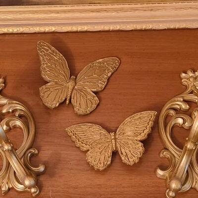 Lot 181: Vintage Asian Ginger Jar Artwork, Syroco Butterflies and Sconces.  