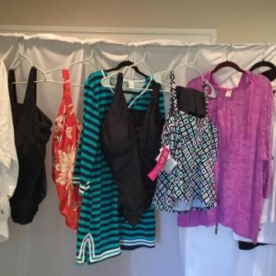 T  - 1214 Ladies Clothing Lot - Bathing Suits & Cover Ups  Size 3 X - 24/26