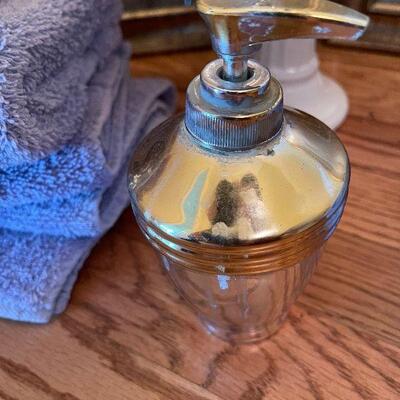 Lot 125 - Bath Items