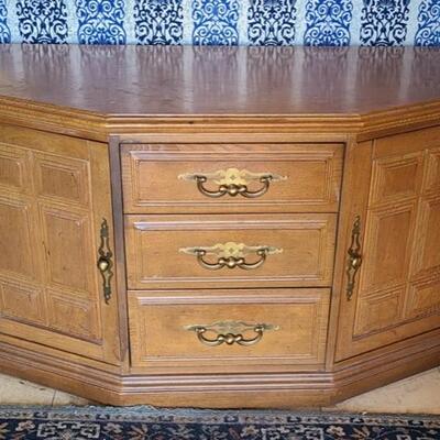 Lot 184: MCM Stanley Console/Entryway Table 