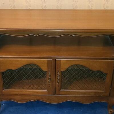 Lot 190: Vintage Flip-Side Server/Bar Cart on Casters