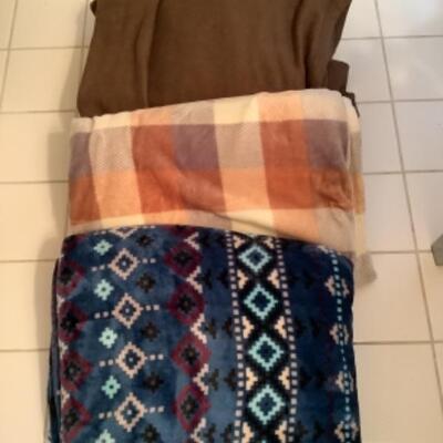 U/B - 1234 Two throw Blankets & One Fleece Cuddle Duds 