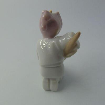 Lladro in Original Box.  #05938