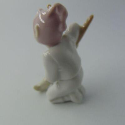 Lladro in Original Box.  #05938