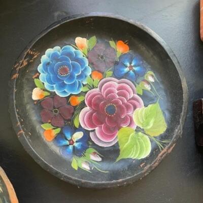 Lot 20LD. Collection of Mexican floral decorative wooden platters and bowls--$85