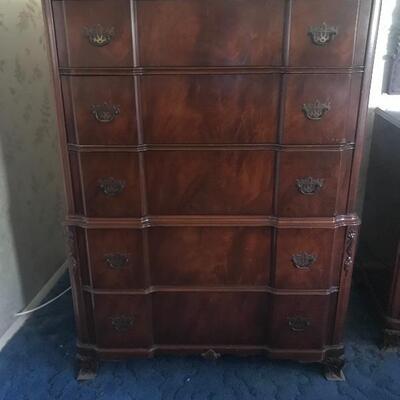 Lot 155MB: Antique Tall Chest of Drawers 