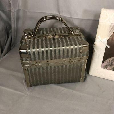 Lot 40 - (2) Make-up Cases and Picture