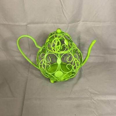 Lot 51 - Green Wire Tea Pot