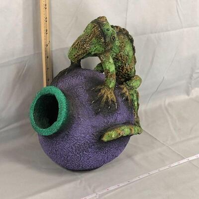 Lot 53 - Purple and Green Iguana Planter