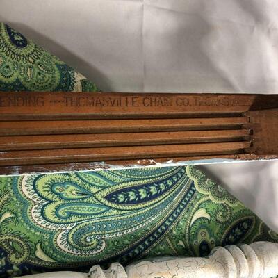 Lot 56 - Thomasville Vanity Bench LOCAL PICK UP ONLY