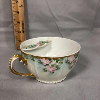 Lot 62 - Elite L France Mustache Cup