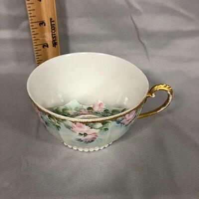 Lot 62 - Elite L France Mustache Cup
