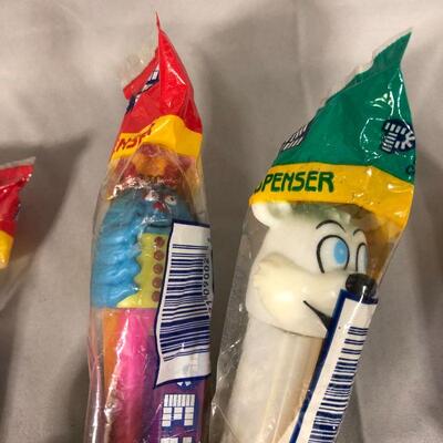 Lot 67 - (5) PEZ Dispensers