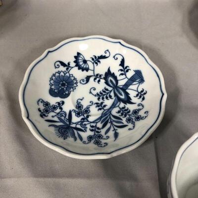Lot 72 -  (4) Blue Danube Blue Onion Cups and Saucers
