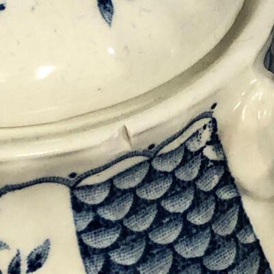 Lot 73 - Mixed Lot of Blue and White China
