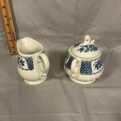 Lot 73 - Mixed Lot of Blue and White China