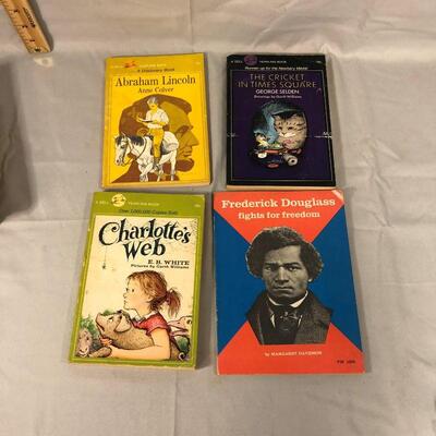 Lot 74 - (10) Juvenile Literature Softcover Books