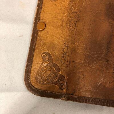 Lot 79 - Vintage Manicure Set