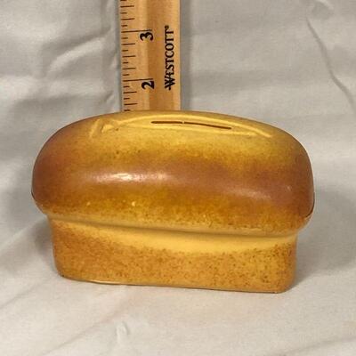 Lot 84 - 1973 Love Loaf Plastic Bank