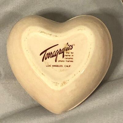 Lot 85 - (5) Heart Shaped Trinket Boxes