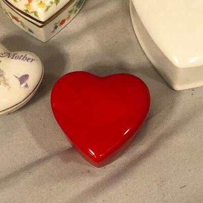 Lot 85 - (5) Heart Shaped Trinket Boxes