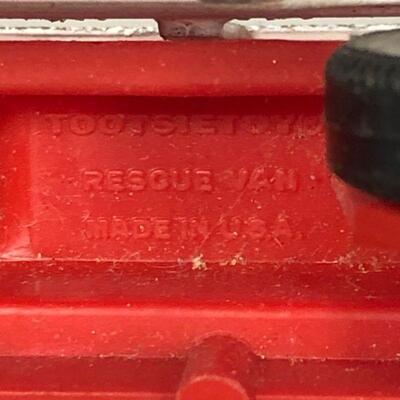 Lot 86 - Tootsietoys Rescue Van