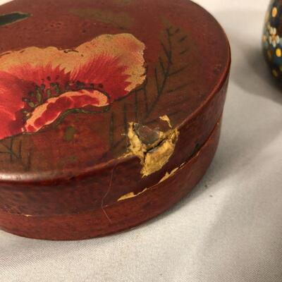 Lot 89 - (8) Trinket Boxes