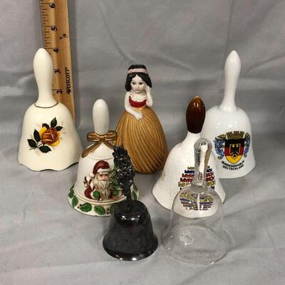 Lot 92 - (7) Bells
