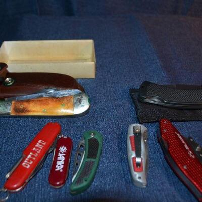 LOT 70 pocket knives
